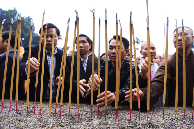 50.000 lượt khách dự khai hội chùa Hương